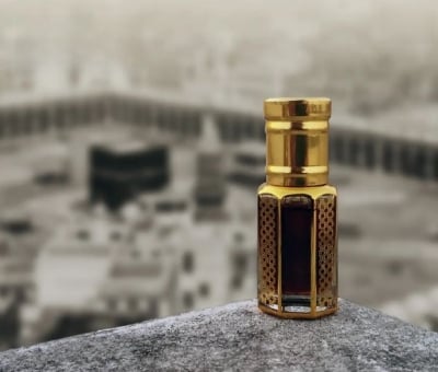 Picture of Al Kaaba-Made In Saudi Arabia-Premium Attar for Men(3ml-6ml-12ml) | -Black