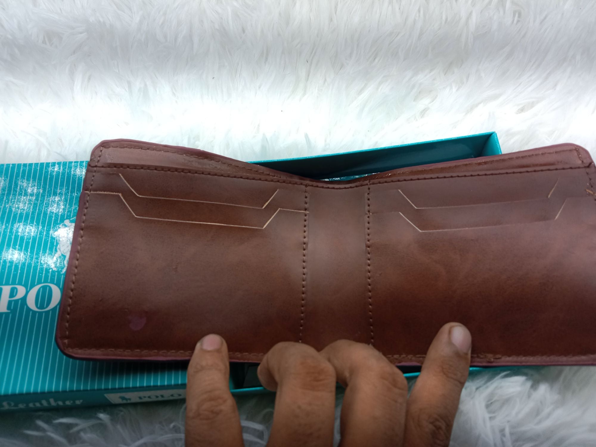 Picture of Mens Short Wallet Fashion Light Face Soft Leather Mens Horizontal Multifunctional Wallet |-Brown