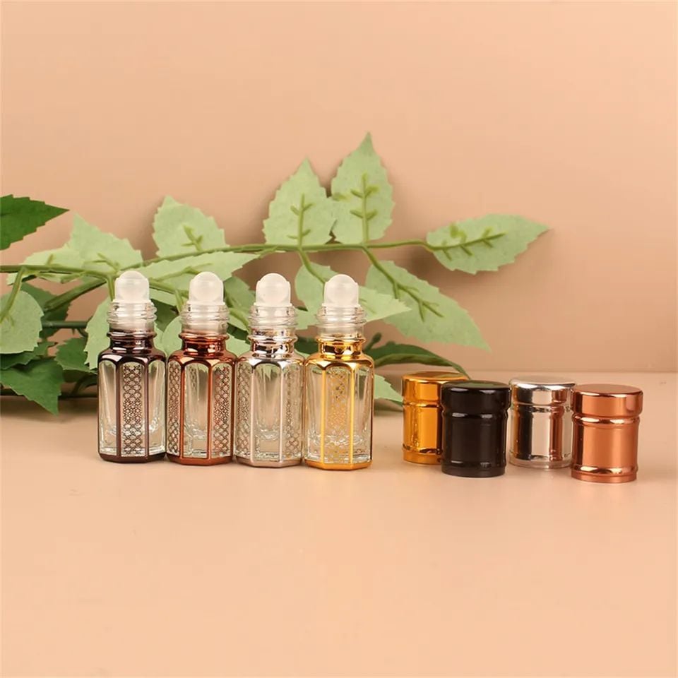 Picture of 3/6/12ML Luxury Golden Refillable Essential Oils Roll On Glass Bottles Empty Roller Perfume Bottle Cosmetics Sample Containers-Gold
