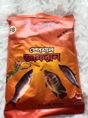 Picture of Saffron is used as a fishing bait in four or 100 grams |-Multicolor