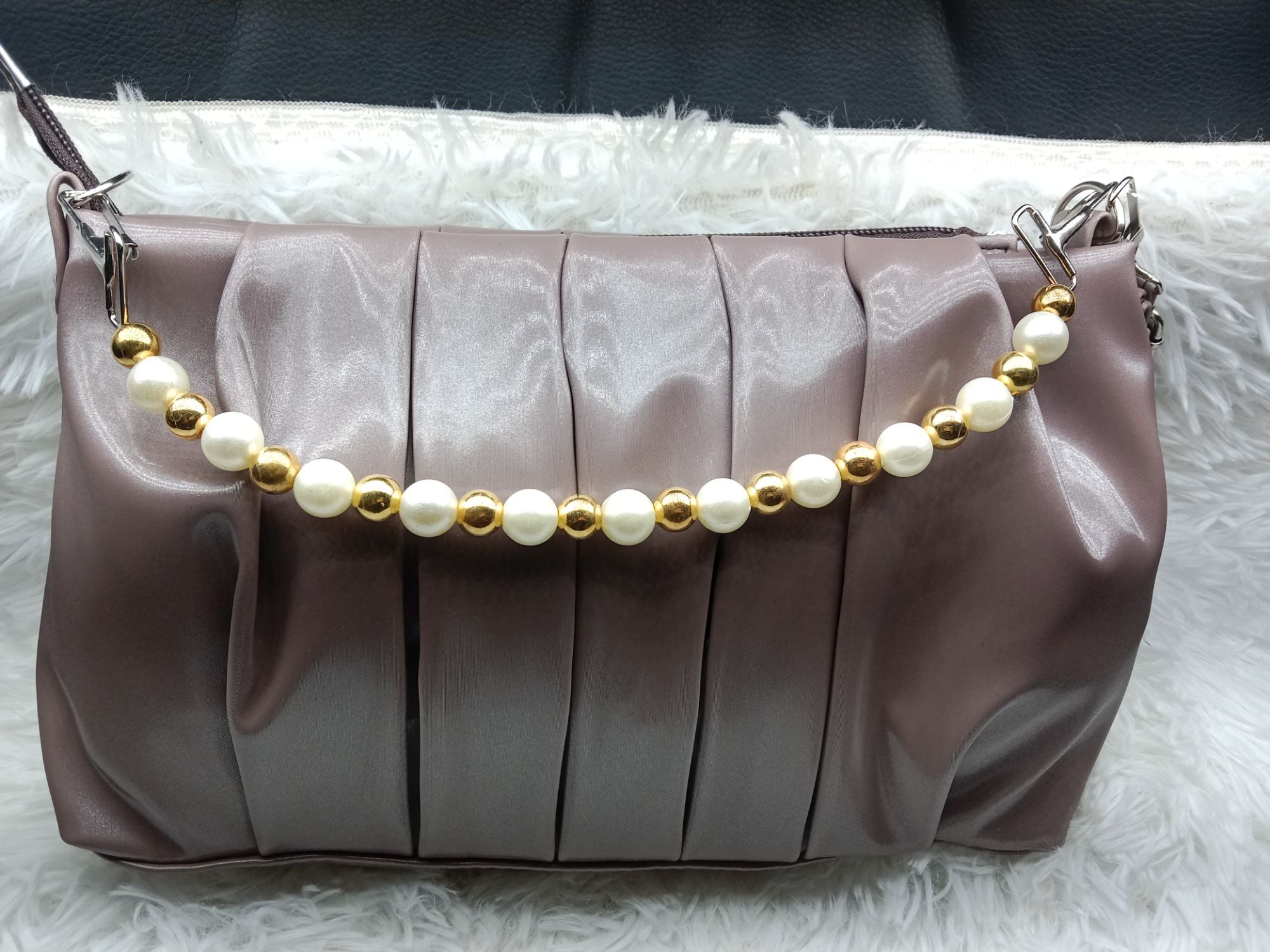 Picture of Pearl chain kuchi double belt crossbody shoulder sidebag for girls |-Multicolor