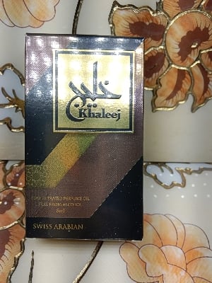 Picture of Swiss Arabian Attar 6ml - Khaleej-Black