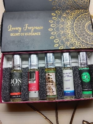 Picture of 5 Mix Flavor - Unveiling a Symphony of Scents - 6 x 5 = 30 ml Roll-On System - Alcohol-Free Perfume Oil | Silicon Mart-Multicolor