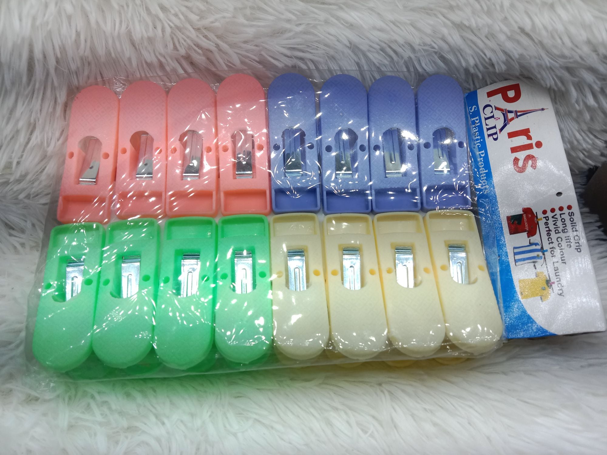 Picture of 16 pics Big size Best Quality Colorful Plastic Cloth Clip Multi colors cloth hanger |-Multicolor