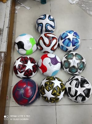 Picture of Official Football Of English Premier League 2022-23 AEROW SCULPT Technology High Quality Non Stitched Water Resistance FOOTBALL; Official Size: 5 |-Multicolor