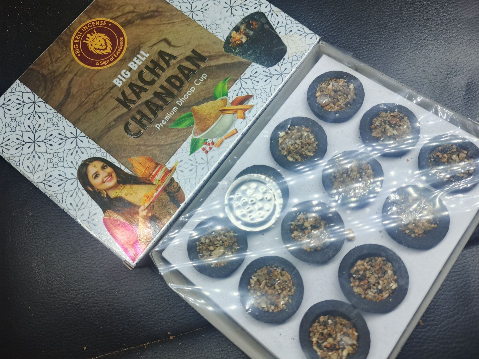 Picture of Kacha Chandan Premium Dhoop Sticks by Big Bell Incense-Multicolor