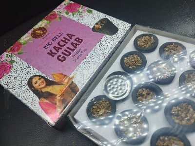 Picture of Kacha Gulab Premium Dhoop Sticks by Big Bell Incense-Multicolor