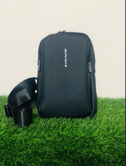Picture of New Arctic Hunter B054 Water Resistant Anti Theft Backpack - Black