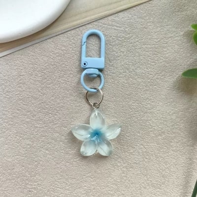 Picture of Cute Daisy Keychain Crochet Knitted Flower Bag Charms Handmade Floral Key Ring for Bag Charms Purse Handbags - Multicolor