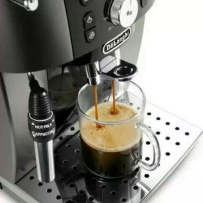 Picture of De'Longhi Magnifica S Smart Bean To Cup Coffee Machine ECAM250.33.TB
