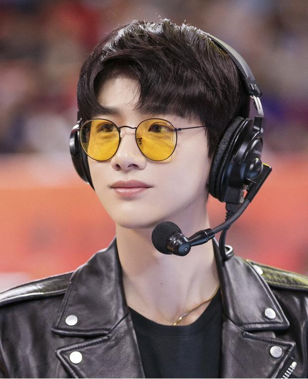 Picture of Round Metal Fashion Sunglass