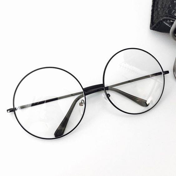 Picture of Vintage Round Metal Frame Clear Lens Eyeglasses For Women