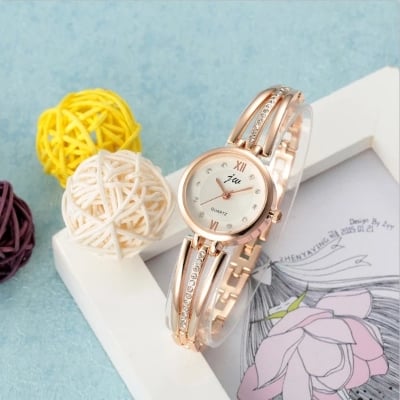 Picture of Luxury Brand Stainless Steel Bracelet watches Ladies Quartz Dress Watches - Gold