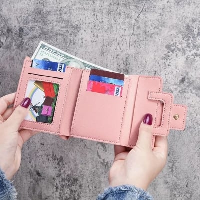 Picture of Small  Leather coach Wallet for women - Pink
