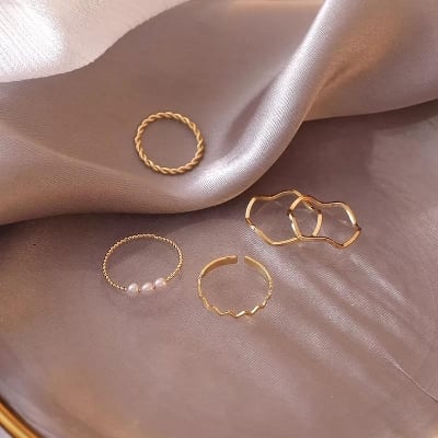 Picture of 5pcs Rings Set For Women Rings For Women Finger Ring For Women Girls Ladies Female Ornament Jewelry Jewellery ladies bag womens bag dress makeup watch couple rings - Gold - Adjustable