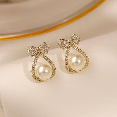 Picture of New Elegant and Exquisite Zircon Bow Pearl Earrings For Woman 2021 Korean Fashion Jewelry Party Girl Temperament Earrings - Off White - Adjustable
