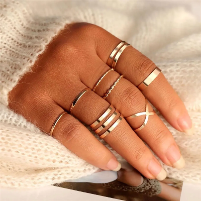 Picture of Hot Selling Metal Alloy Hollow Round Opening Women Finger Ring For Girl /Lady - Gold - Adjustable