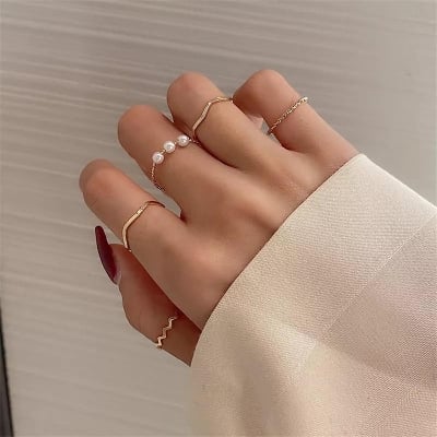 Picture of 5pcs Rings Set For Women Rings For Women Finger Ring For Women Girls Ladies Female Ornament Jewelry Jewellery ladies bag womens bag dress makeup watch couple rings - Gold