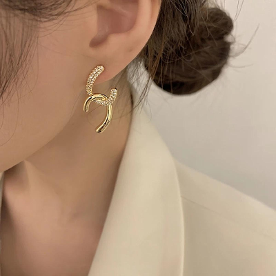 Picture of 1Pair Korean Trend Elegant Pave Zircon Geometric Square Stud Earrings For Women - Gold