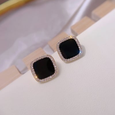 Picture of Top earring hoop design for girls/women - Black - Adjustable