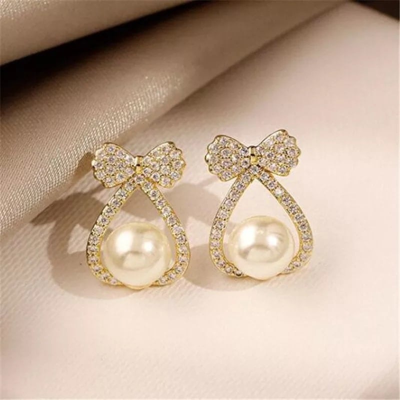 Picture of New Elegant and Exquisite Zircon Bow Pearl Earrings For Woman 2021 Korean Fashion Jewelry Party Girl Temperament Earrings - White