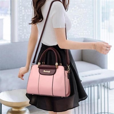Picture of Women Handbag Shoulder Bag Girls Fashion Famous Design Leather Big Casual Tote High Quality Hasp Casual Black New Latest Trend Pu Leather Stylish Fashionable Bag for Women - Pink