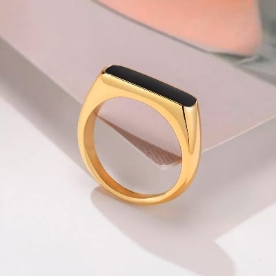 Picture of Stainless Steel Fashionable Finger Ring for Men - Gold