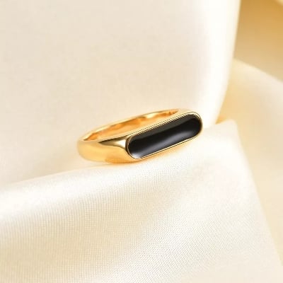 Picture of Stainless Steel Fashionable Finger Ring for Men - Gold