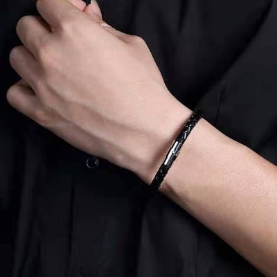 Picture of Stylish Addition - Trendy Best Selling New Simple Fashion Black Braided Leather Bracelet for Men - Sustainable Choice - Iconic Style - Black