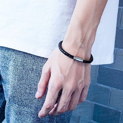 Picture of Stylish Addition - Trendy Best Selling New Simple Fashion Black Braided Leather Bracelet for Men - Sustainable Choice - Durablity Assurance - Black - 21 CM
