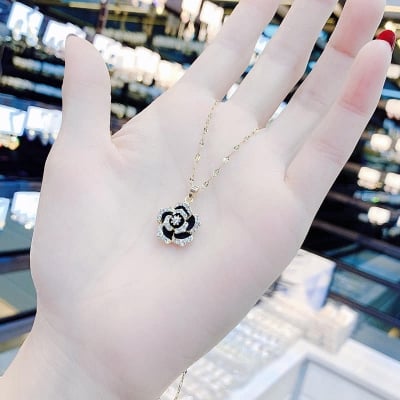 Picture of Stylish - Modern Vibe - Premium Quality - Black Rose Flower Sweater Necklace Chain for Women - Modern - Choice Expression - Gold