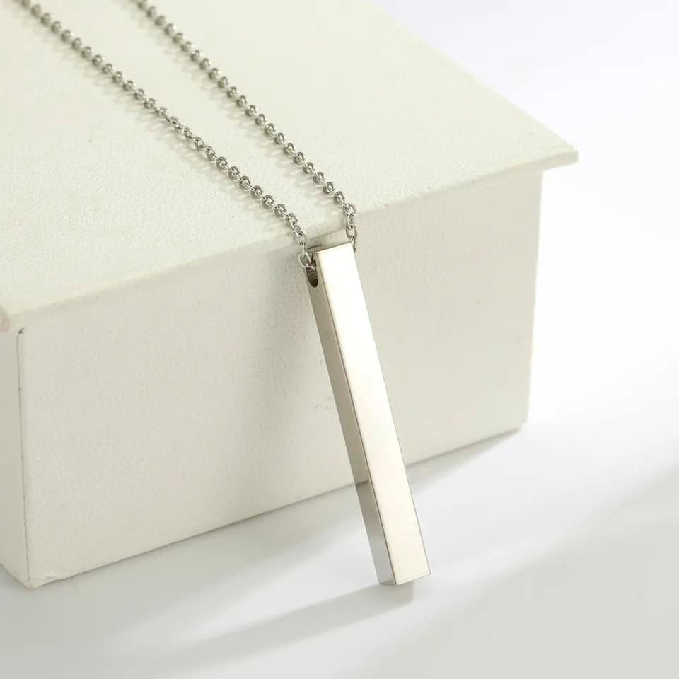 Picture of Highly Sustainable - Pendant Necklace For Men Women Stainless Steel Chain Necklace - Durabilty Assured - Well Inspired & Crafted - Silver