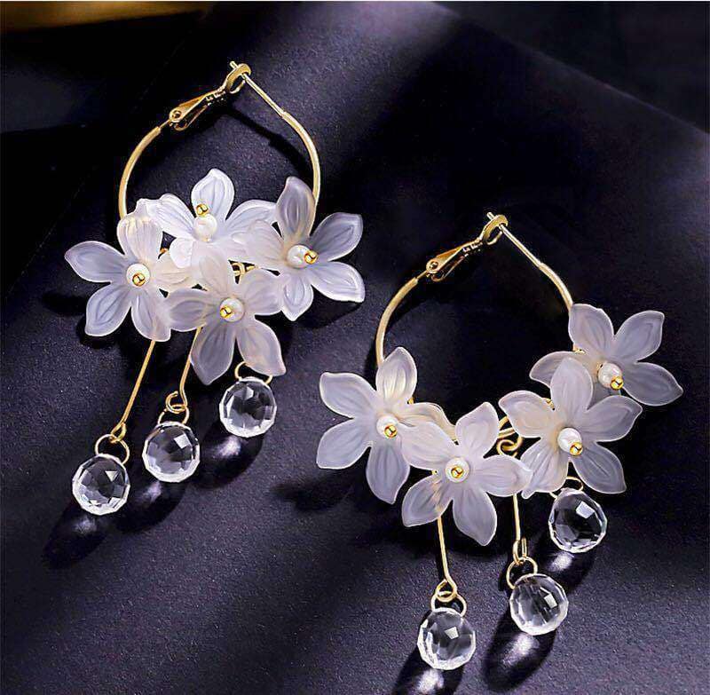 Picture of Stylish - Modern Vibe - Superb Quality - Flower Tassel Drop Earrings For Women - Trend and Needful - Designed - Urban Vibes - White - Adjustable