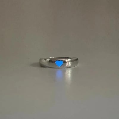 Picture of 1pcs/Glow In The Dark Heart Detail Cuff Ring