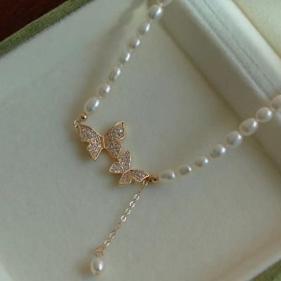 Picture of Stone Pearl Necklace For Women Love Heart Flower Butterfly Pendant  For Women