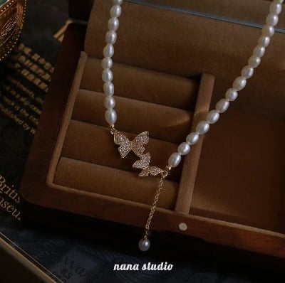 Picture of Stone Pearl Necklace For Women Love Heart Flower Butterfly Pendant  For Women