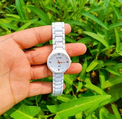 Picture of Simple Vintage Women Small Dial Watch Sweet  Watches Gift For Women - White