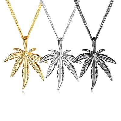 Picture of Stainless Steel Golden Plated Mens Male Boys Gifts Jewelry - Gold