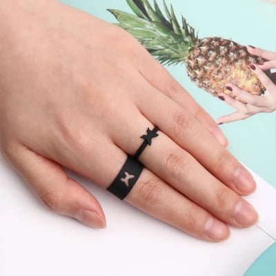 Picture of LOVE King & Queen Couple Ring Set In Titanium Hart Finger Ring Heart/ Attrtive Couple Open Rings - Black