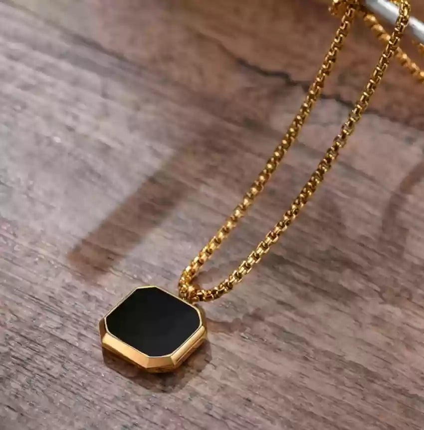 Picture of Exclusive Anchor Necklace Pendant with Chain For Men/Boys - Gold