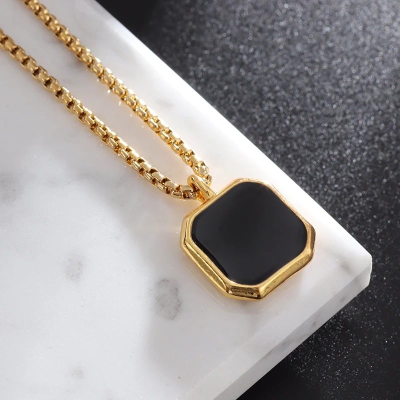 Picture of Exclusive Anchor Necklace Pendant with Chain For Men/Boys - Gold