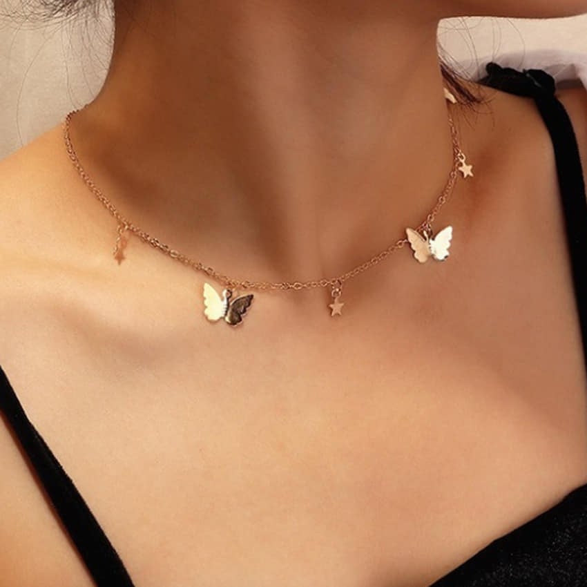 Picture of Crystal Butterfly Necklace Female Star DesignChain Girl Gift Exquisite Accessories  For Women