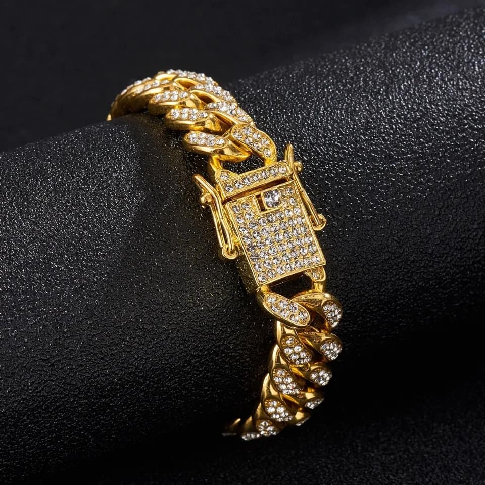 Picture of New style Men Cuban Link Chain Bracelet Shiny Rhinestone Inlaid Bangle Jewelry for Men - Gold