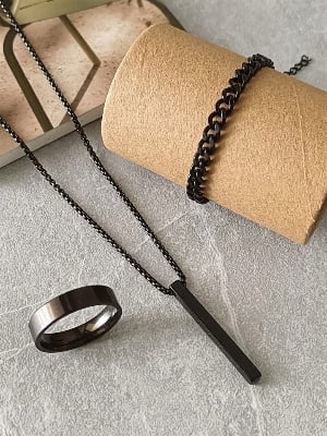 Picture of 3-Piece Mens Stainless Steel Glamour - Fashionable Pendant Necklace Bracelet & Ring Set for Men