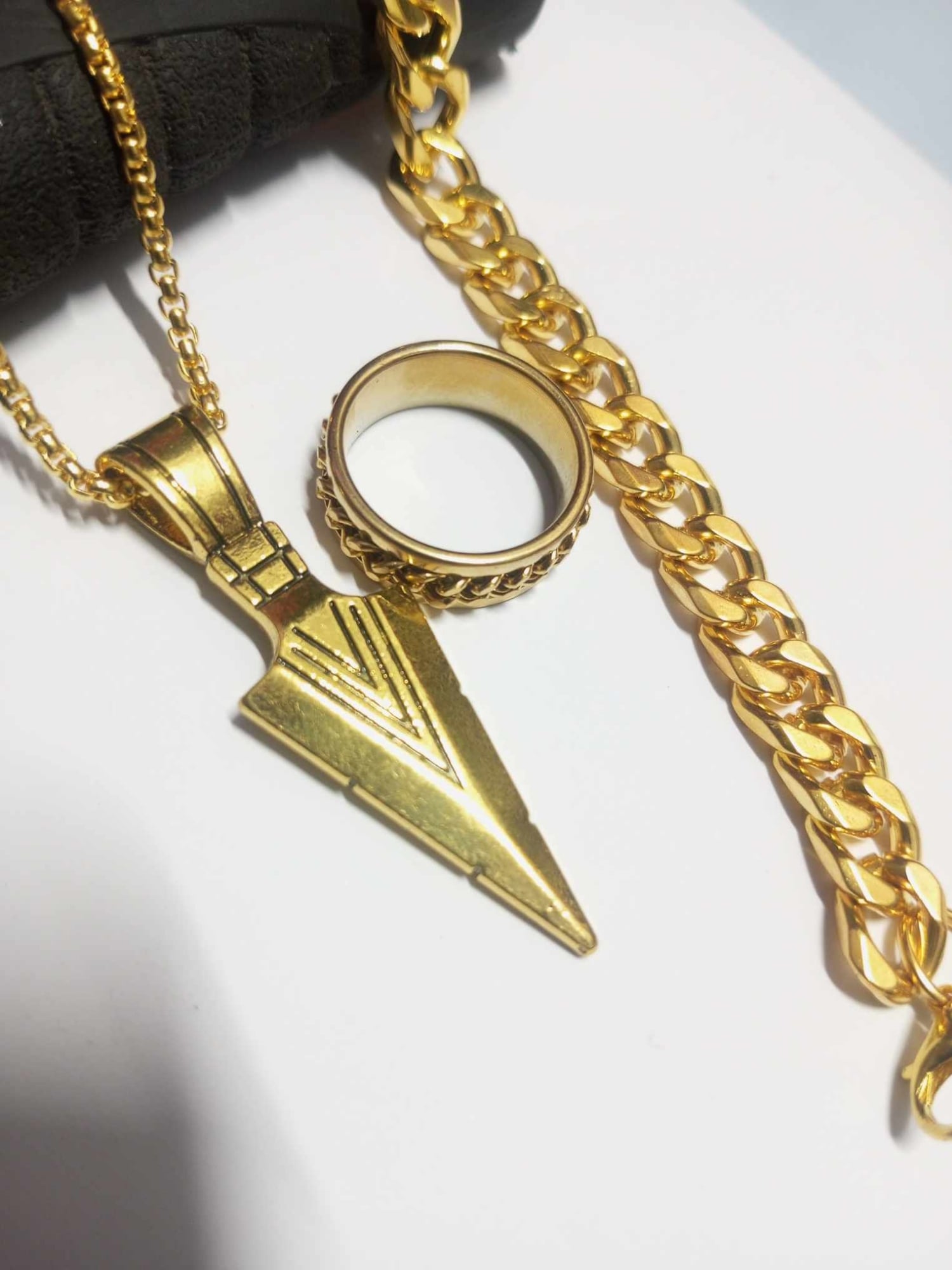 Picture of High-Quality Stainless Steel Men's Jewelry Set with Tribal Arrow Necklace, Chain Bracelet & Ring