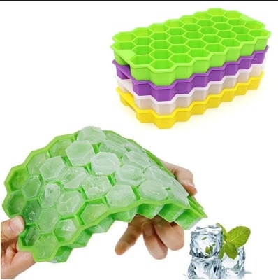 Picture of High Quality Silicone Ice Cube Tray with Cover Food Grade Small Kitchen Appliances Ice Makers - Multicolor