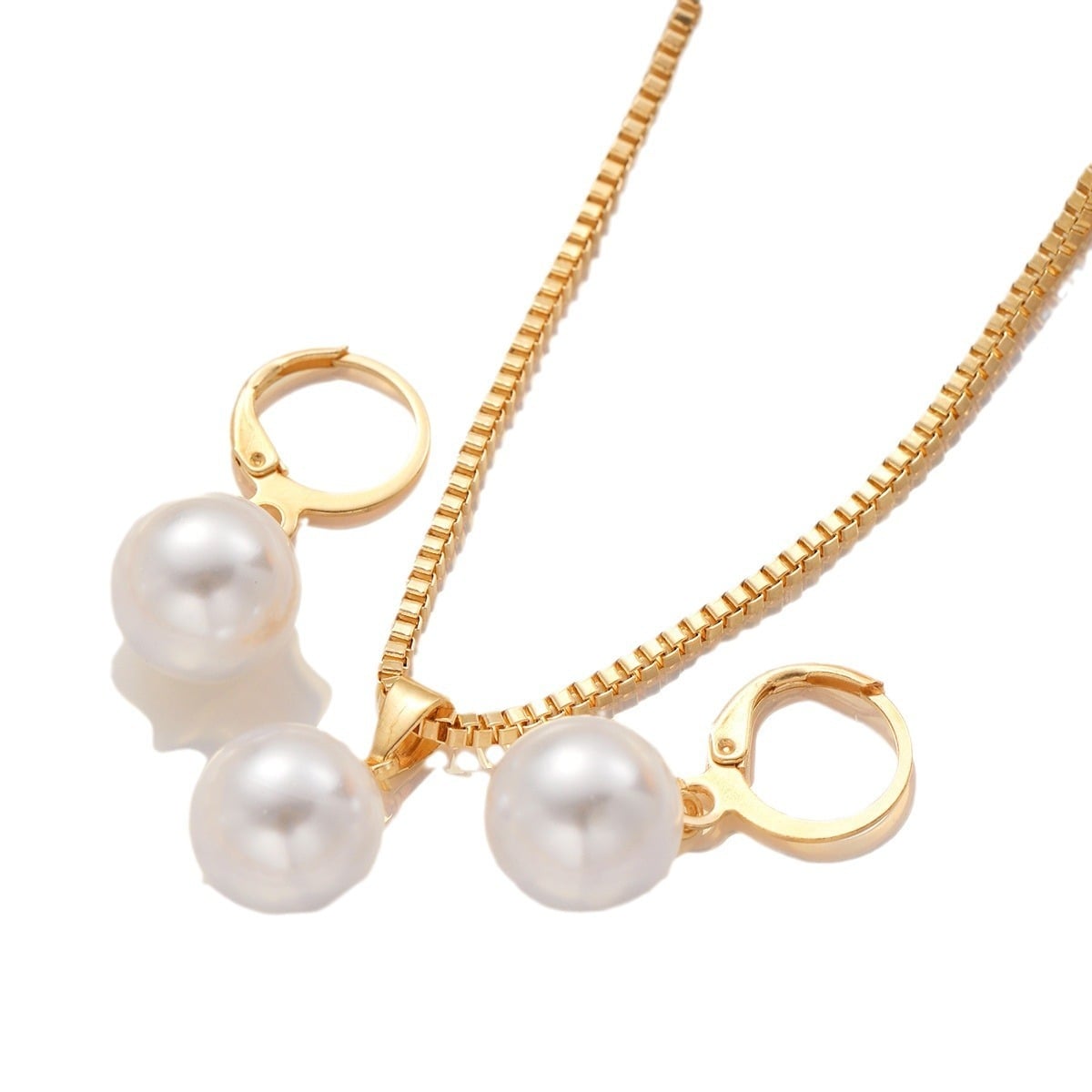Picture of 3-Piece Set Simple Pearl Necklace And Earring Jewelry Set, Suitable For Women's Daily, Festival And Party Wear - Gold