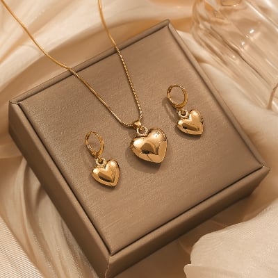 Picture of Fashion Golden Heart Pendant Earrings Necklace Bracelet Jewelry Set - Gold