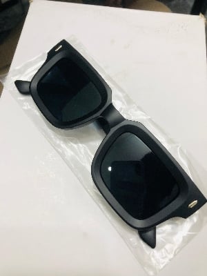 Picture of New Trendy Look Very Stylish Black Sunglass for Men - Black