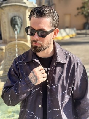 Picture of New Trendy Look Very Stylish Black Sunglass for Men - Black
